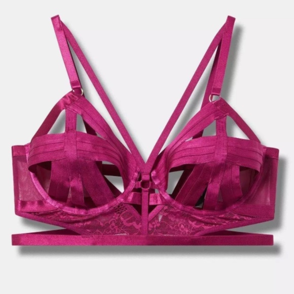 TORRID Strappy Vixen Bra Berry Blend Size 4X - Picture 4 of 12